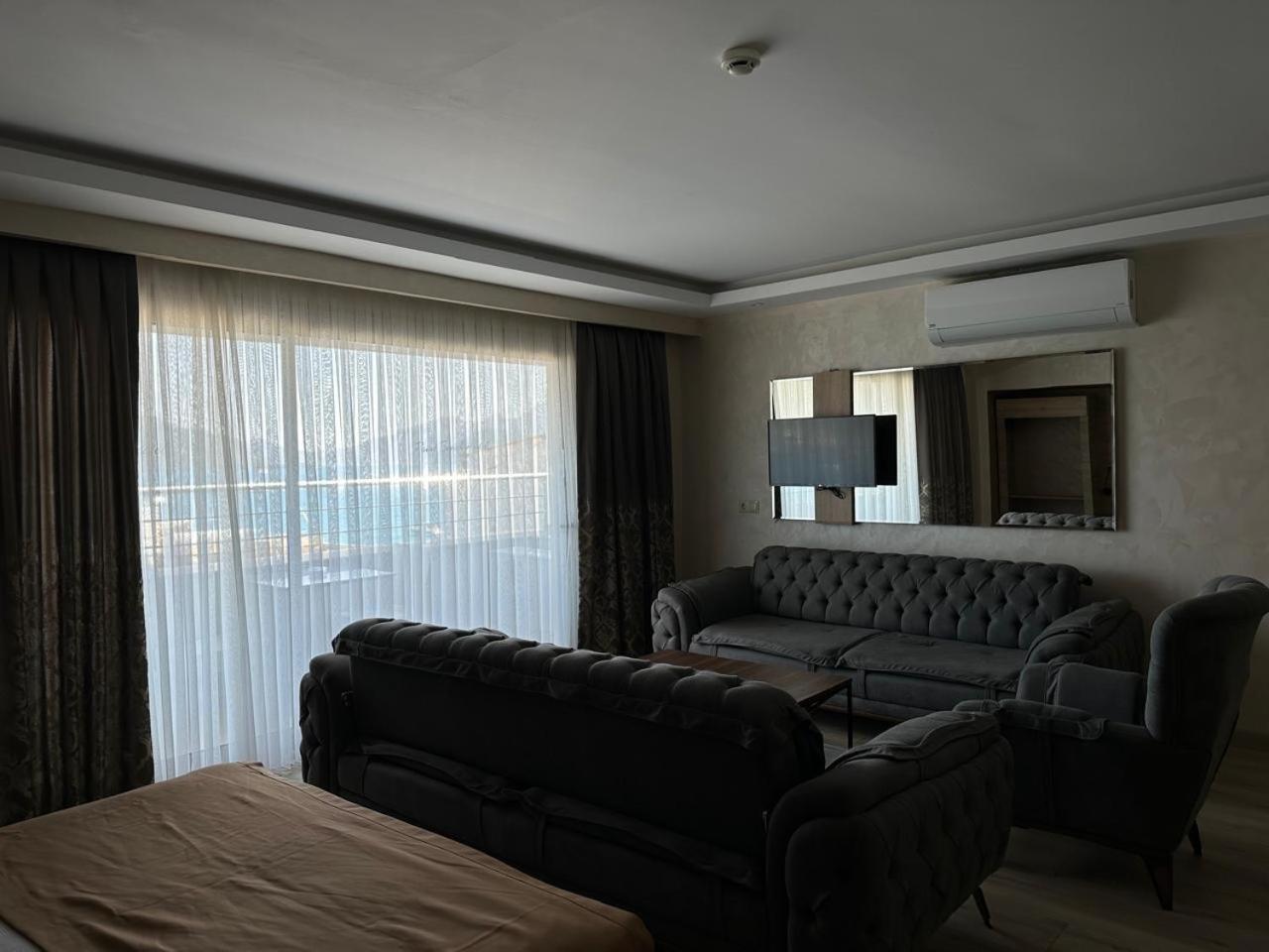 Point Beach Hotel Marmaris Exterior photo
